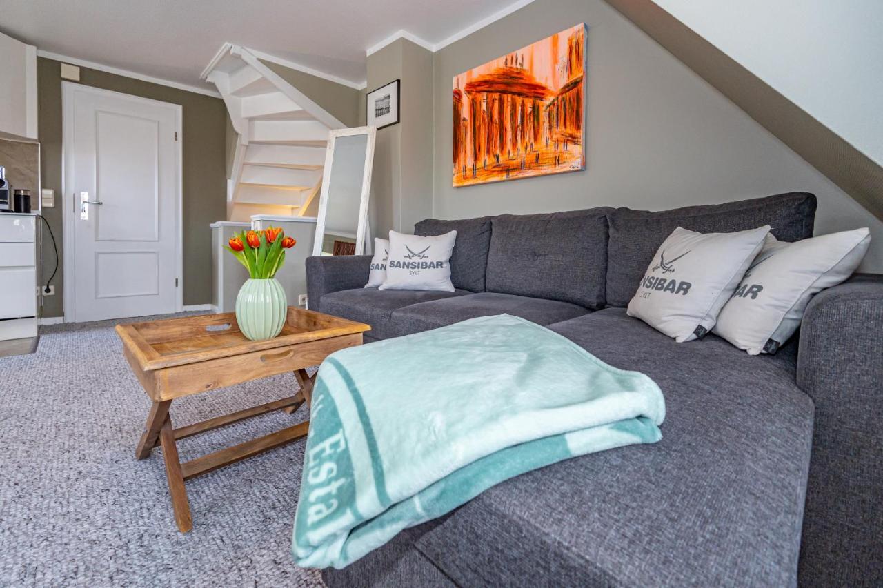 Gemuetliche Wohnung Unter Reet Mit Pool Und Sauna In Keitum Extérieur photo