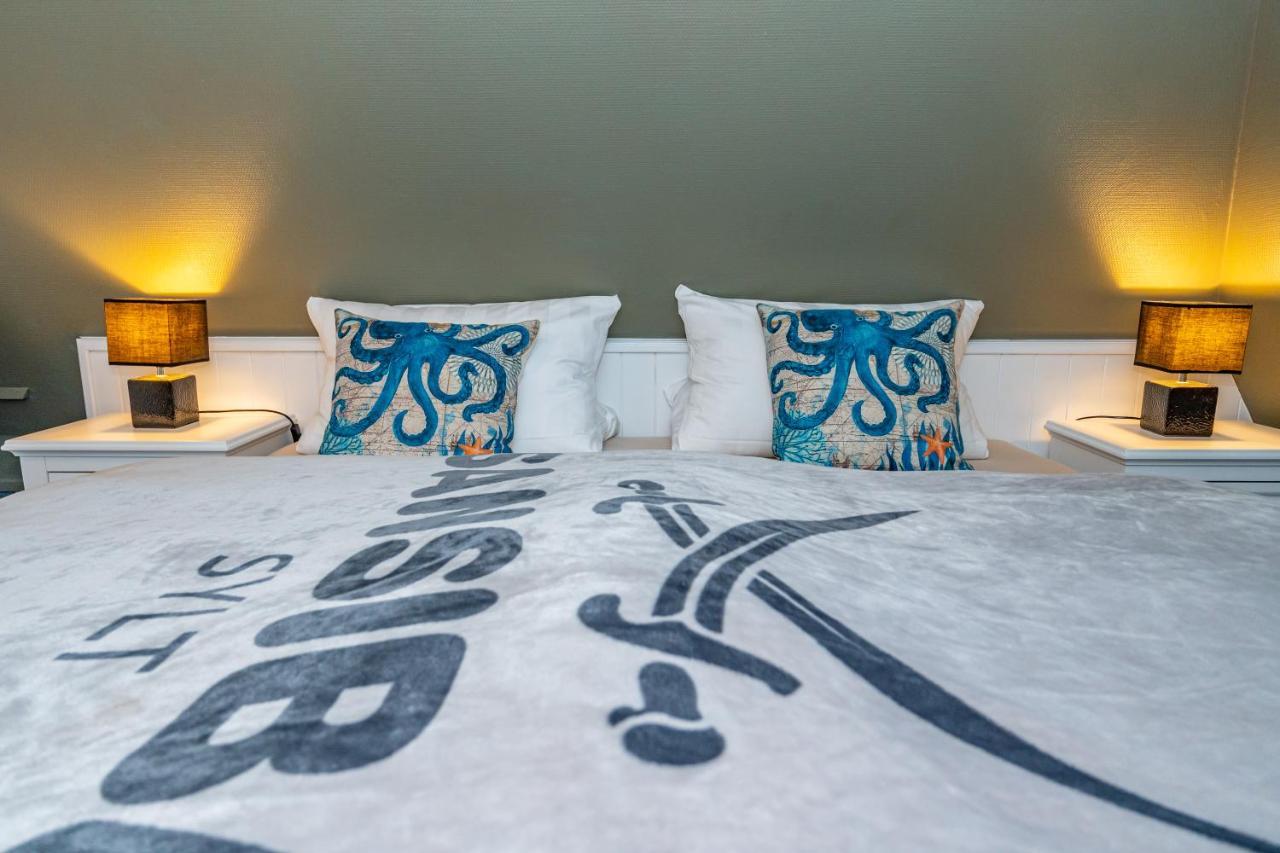 Gemuetliche Wohnung Unter Reet Mit Pool Und Sauna In Keitum Extérieur photo